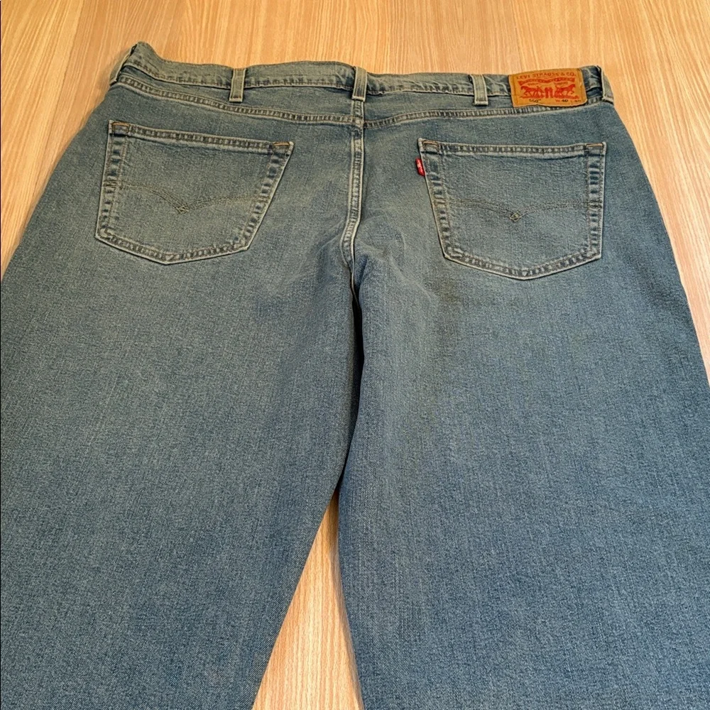 Levis levi 550